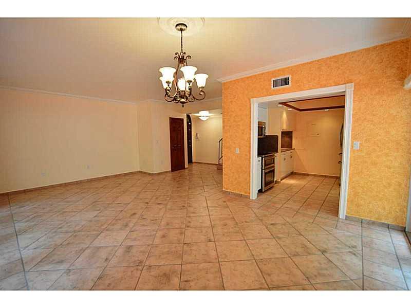 BRICKELLS FLAGLER - Residential Lease