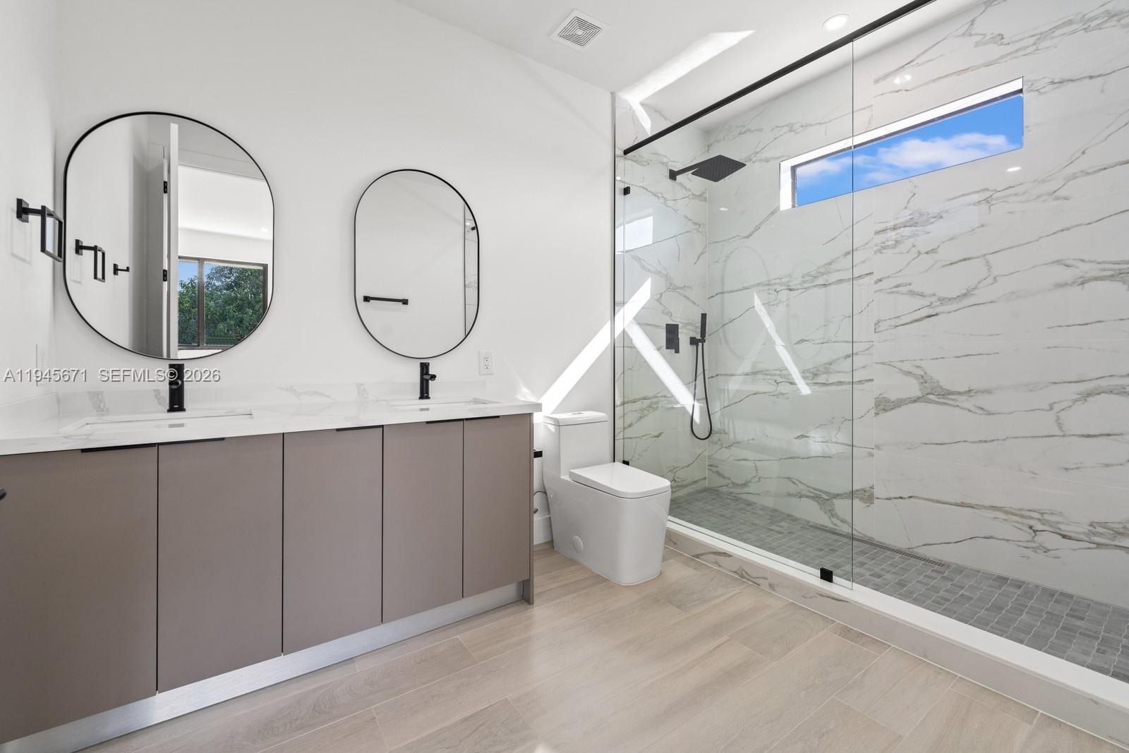 RIVERSIDE FARMS - Residential Income