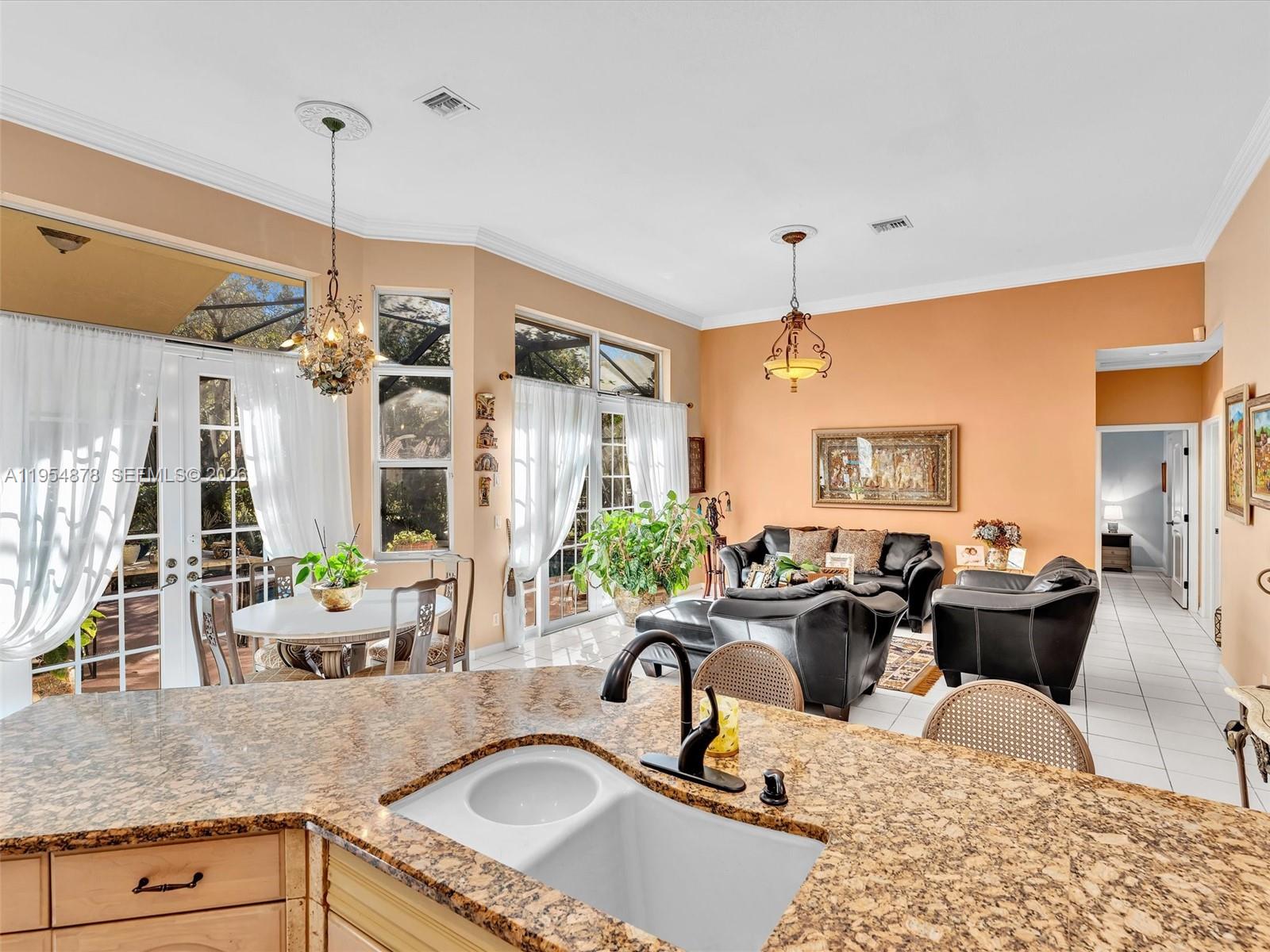 ORCHID ISLAND - Residential