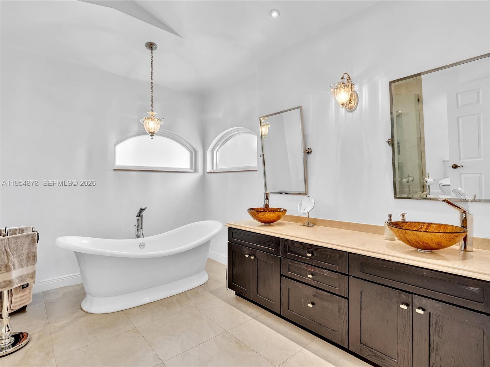 ORCHID ISLAND - Residential