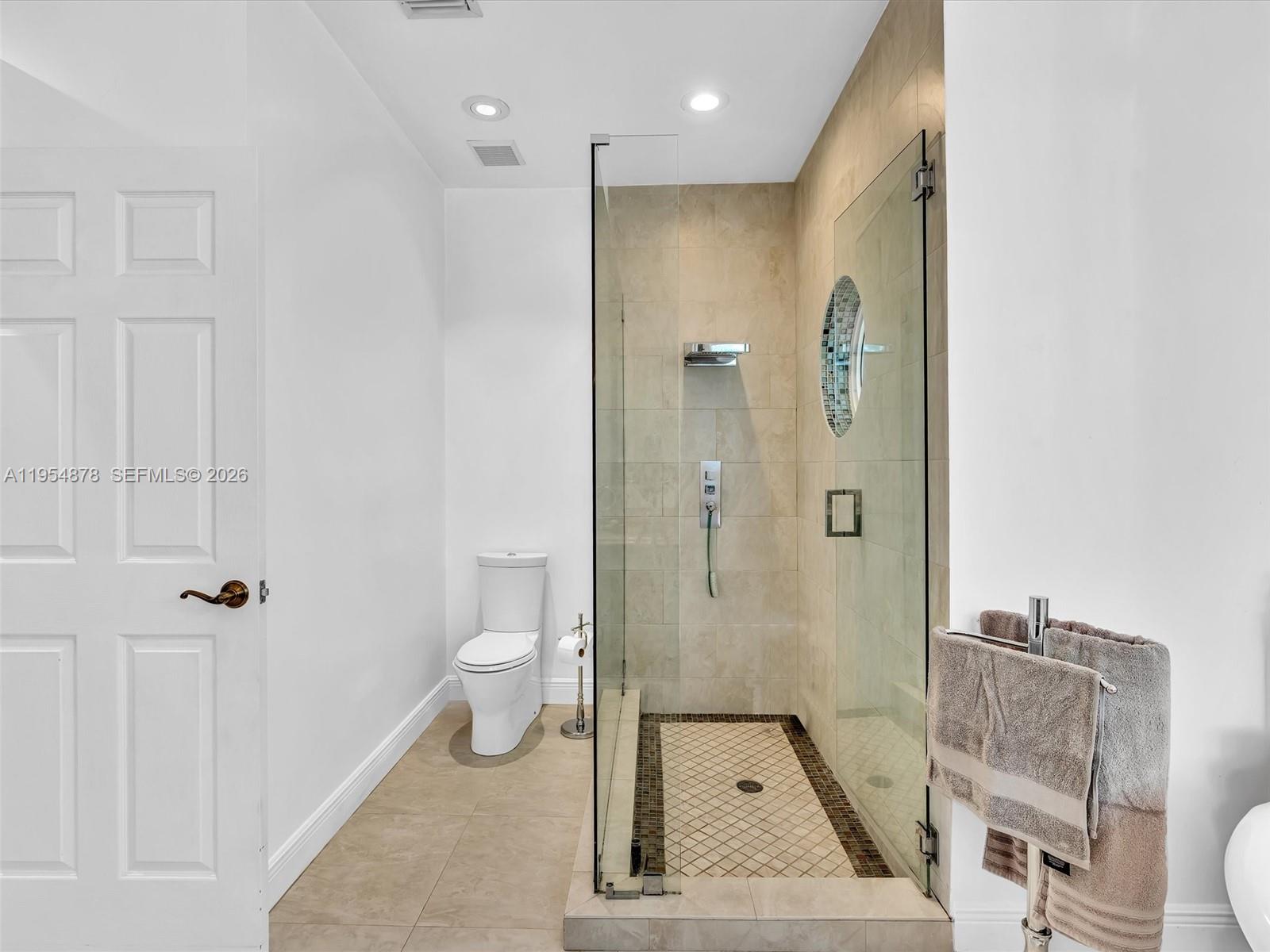 ORCHID ISLAND - Residential