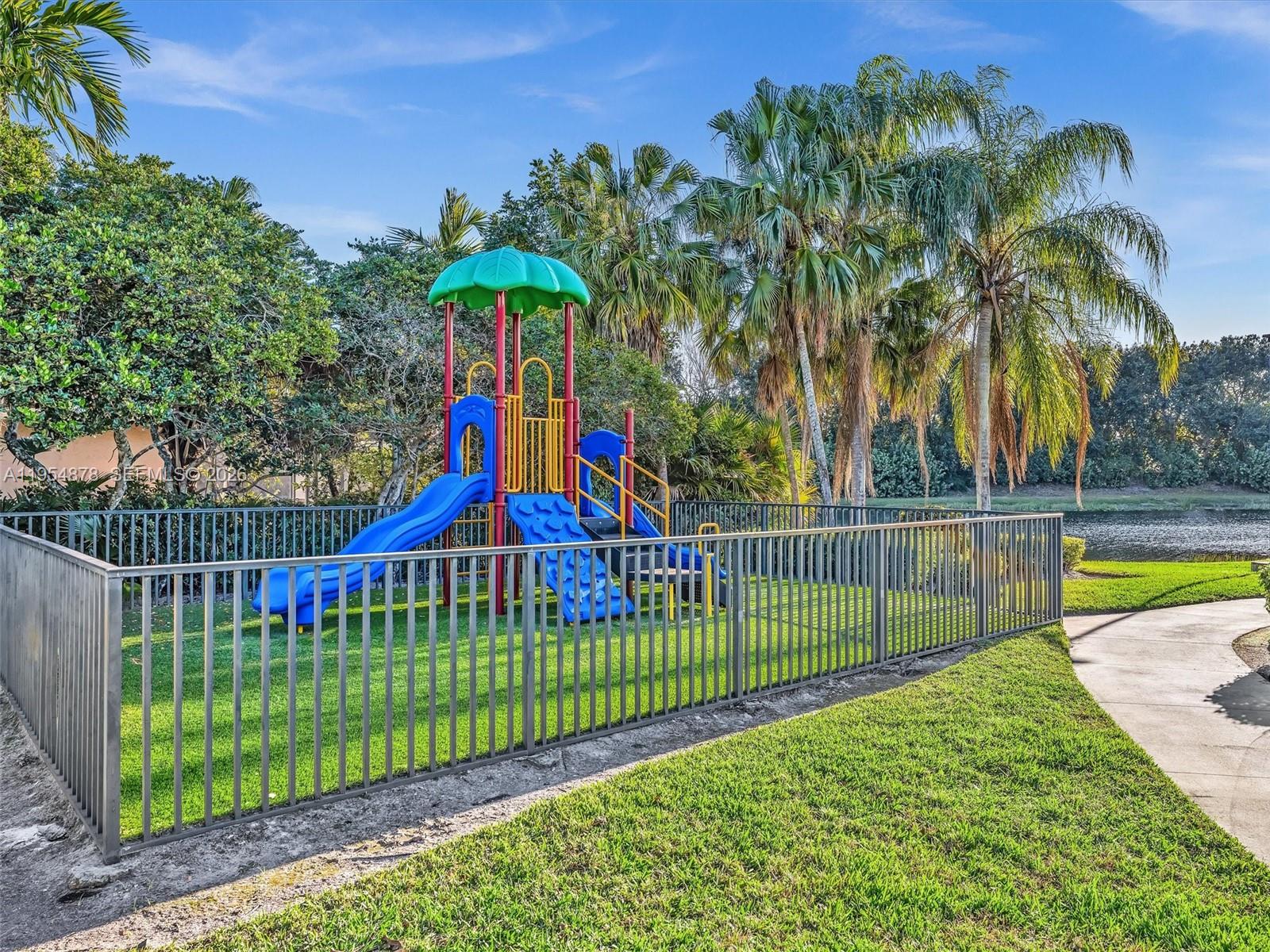 ORCHID ISLAND - Residential