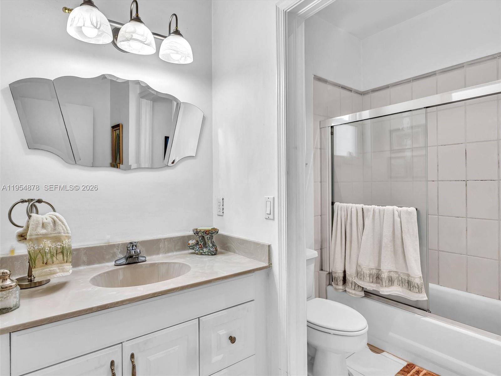 ORCHID ISLAND - Residential