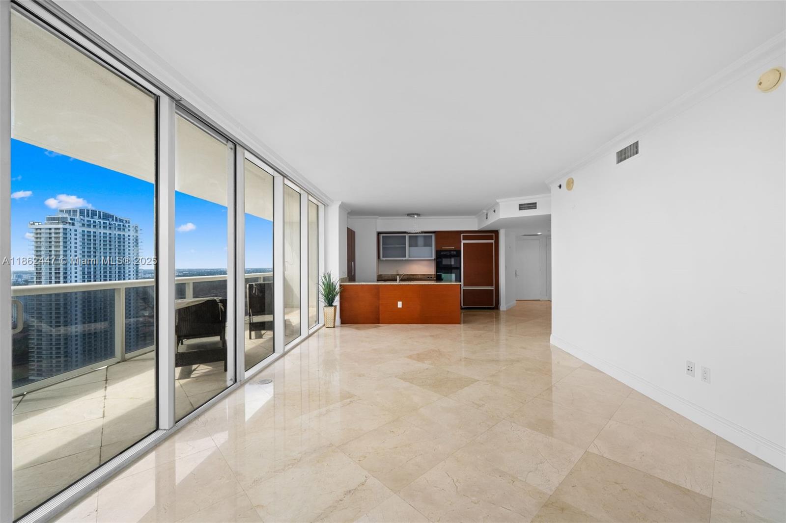 1830 S Ocean Dr 3706