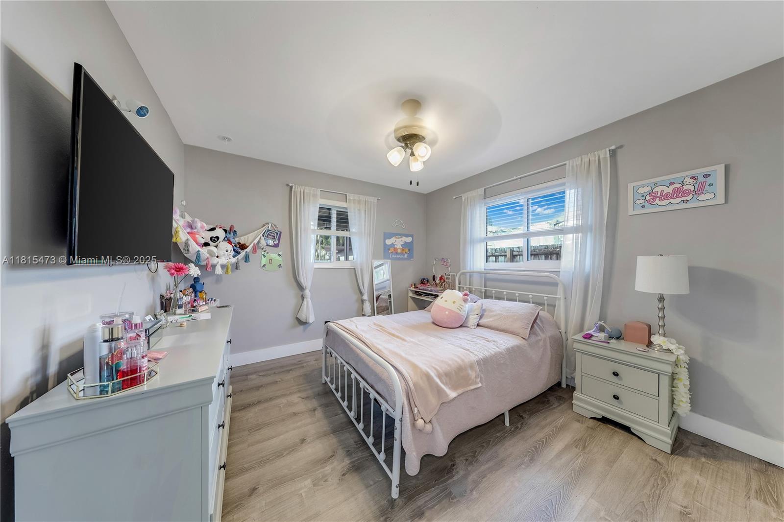 PASADENA LAKES - Residential