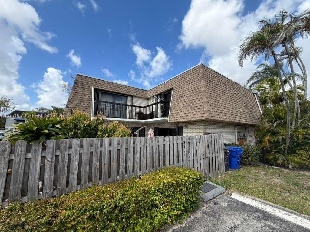 Photo of 8209 SW 23rd Ct #17C, North Lauderdale, FL 33068 (MLS # A11979679)