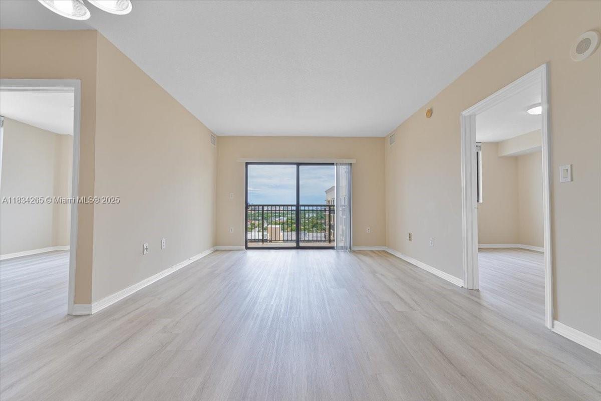 4242 NW 2 ST 1601
