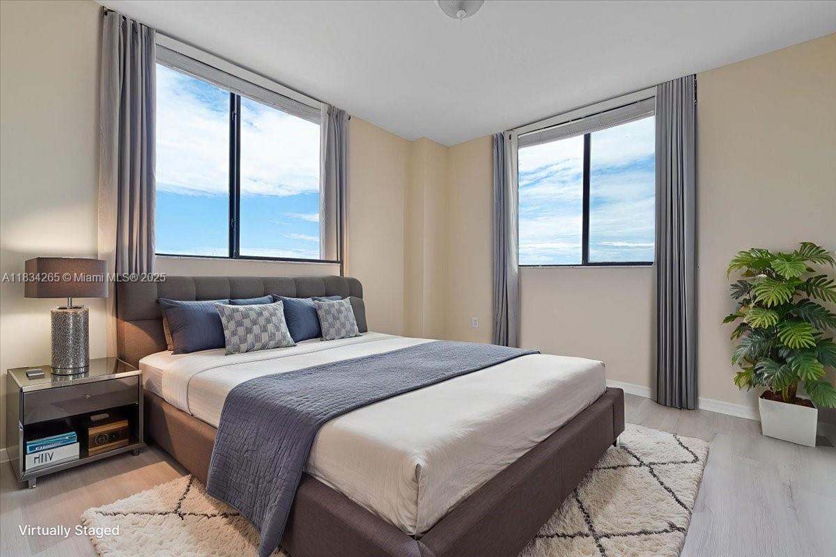 KEYSTONE PARK CONDO - Residential