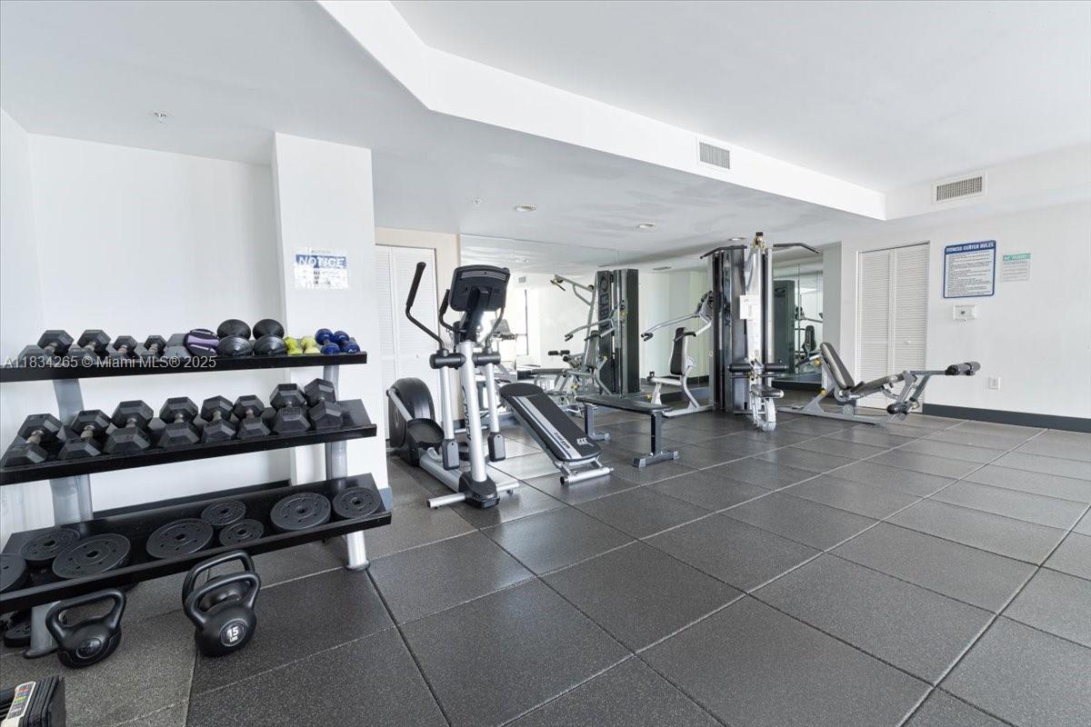 KEYSTONE PARK CONDO - Residential