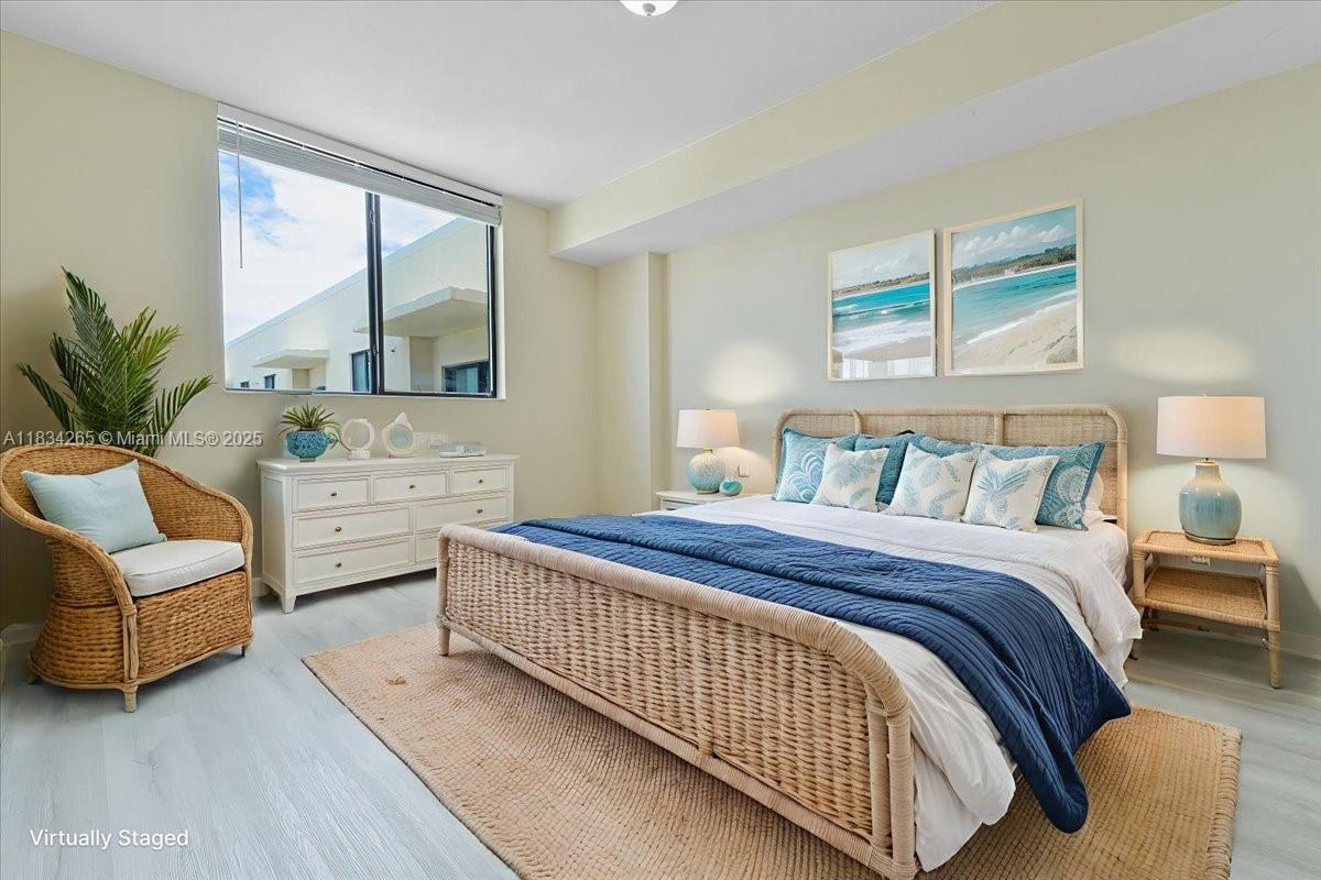 KEYSTONE PARK CONDO - Residential