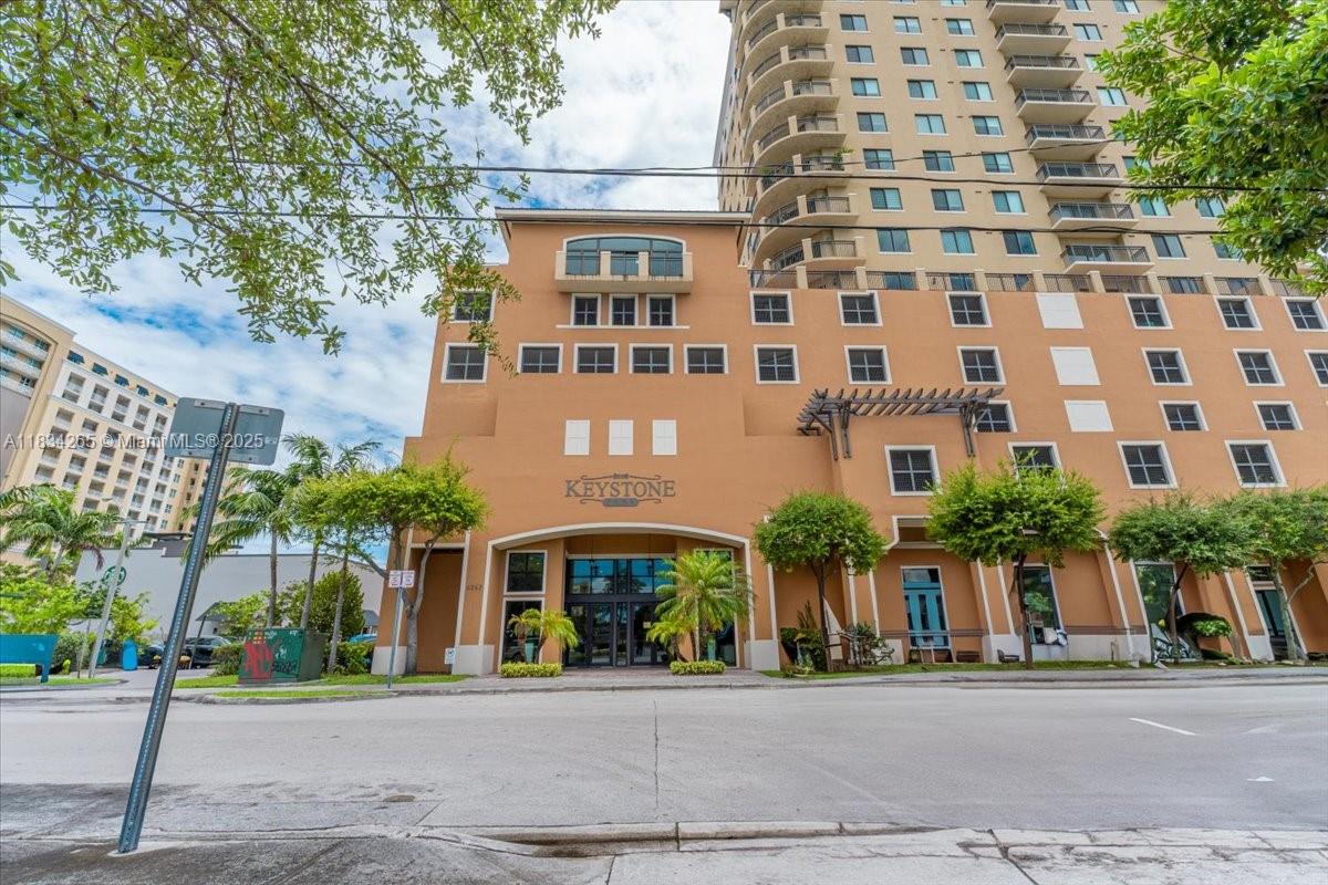 In the heart of Miami!! Located right outside of Coral Gables with easy Airport and Downtown access. Top-Floor move-in ready Corner unit 2/2 + a small den, laminated & title floor, SS appliance, washer & dryer inside, Secured building with 24 hour lobby attendant & gated secured 2 assigned parking spaces. Property is ready to move-in. Amenities includes: pool, gym, recreation room that includes billiard and ping pong tables. Maintenance fee includes building insurance and exterior, water and cable as well as 24/7 lobby attendant and all the amenities. Close to major expressway. Property is vacant, easy to show, for Supra & Lock Box instructions go to Showing assist.