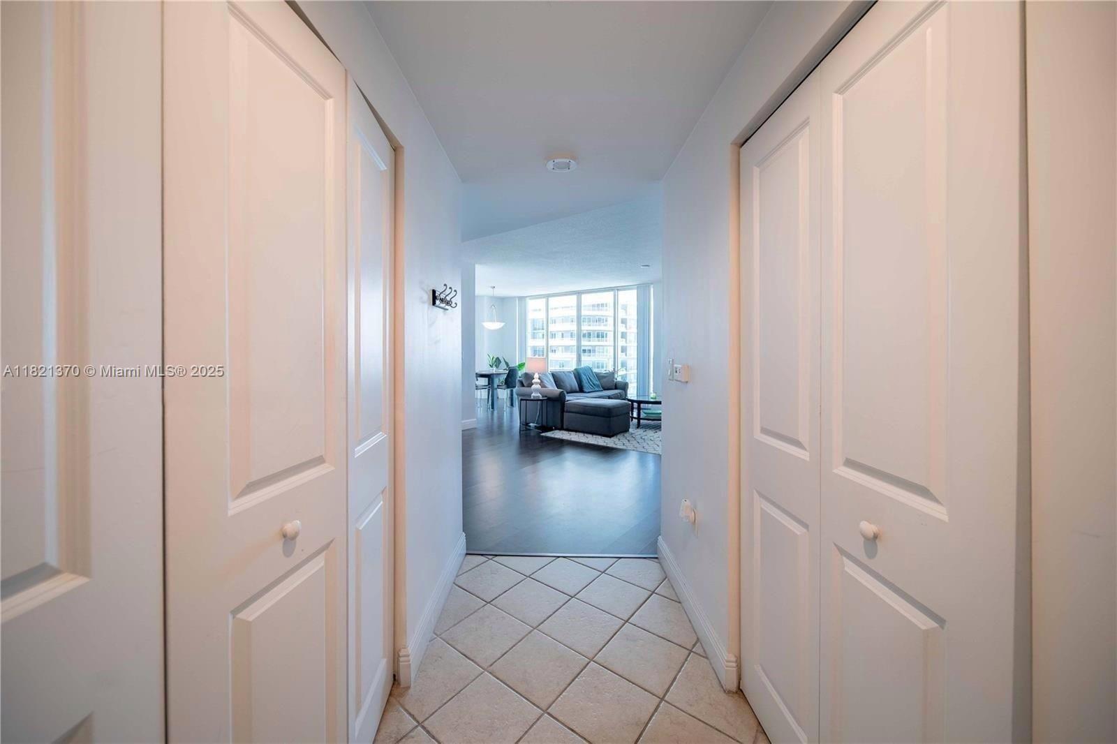 VUE AT BRICKELL CONDO - Residential Lease