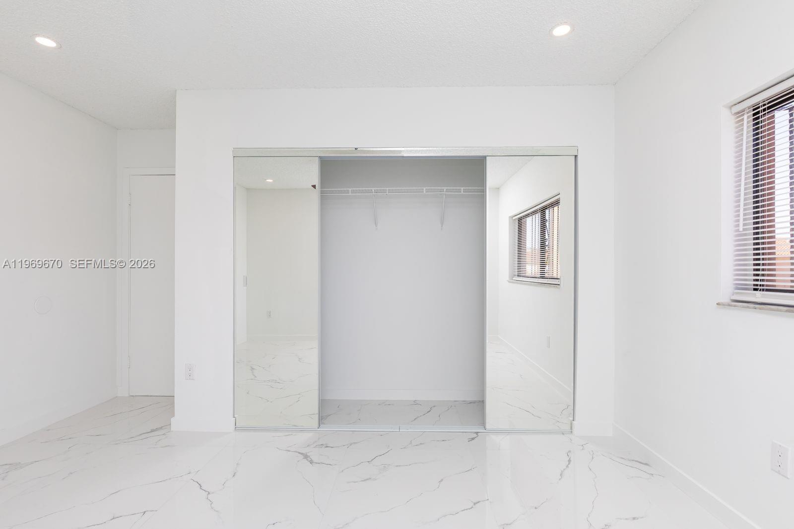 EL PRADO XI CONDO - Residential Lease