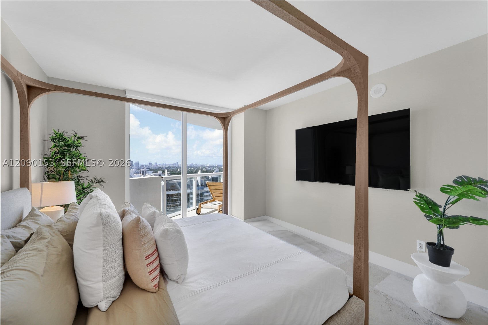 6365 Collins Ave 3906
