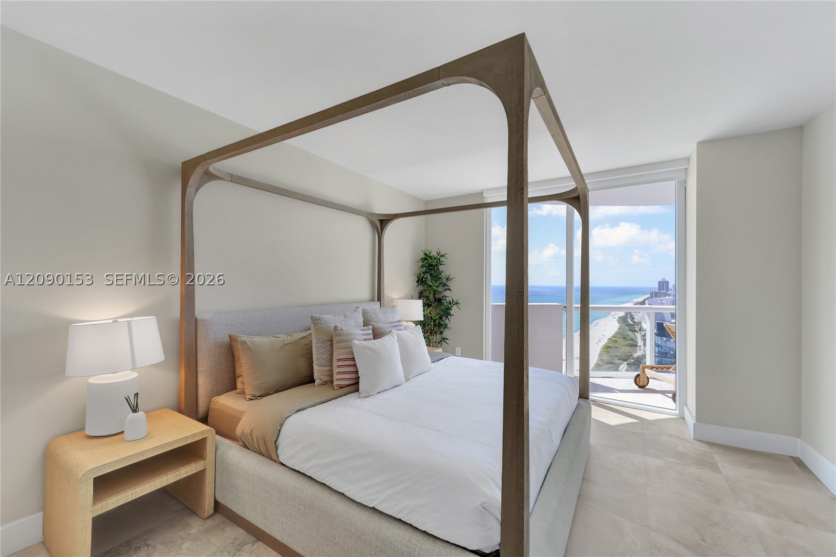 6365 Collins Ave 3906