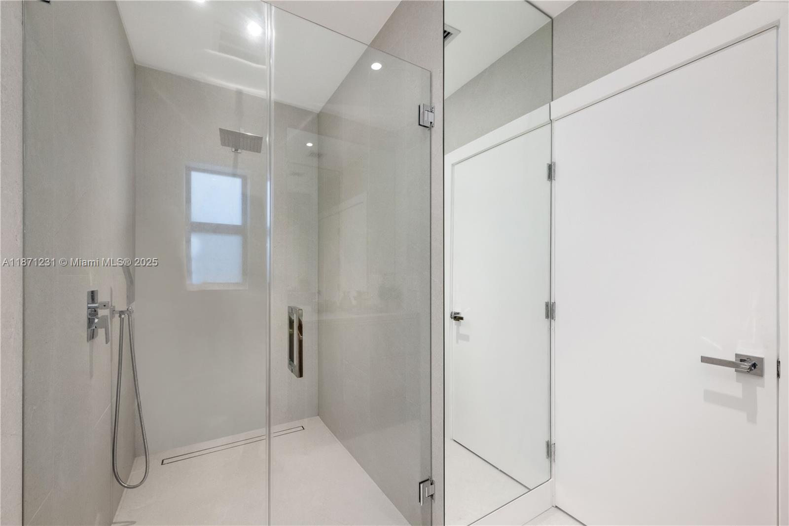 NAUTILUS ADDN - Residential