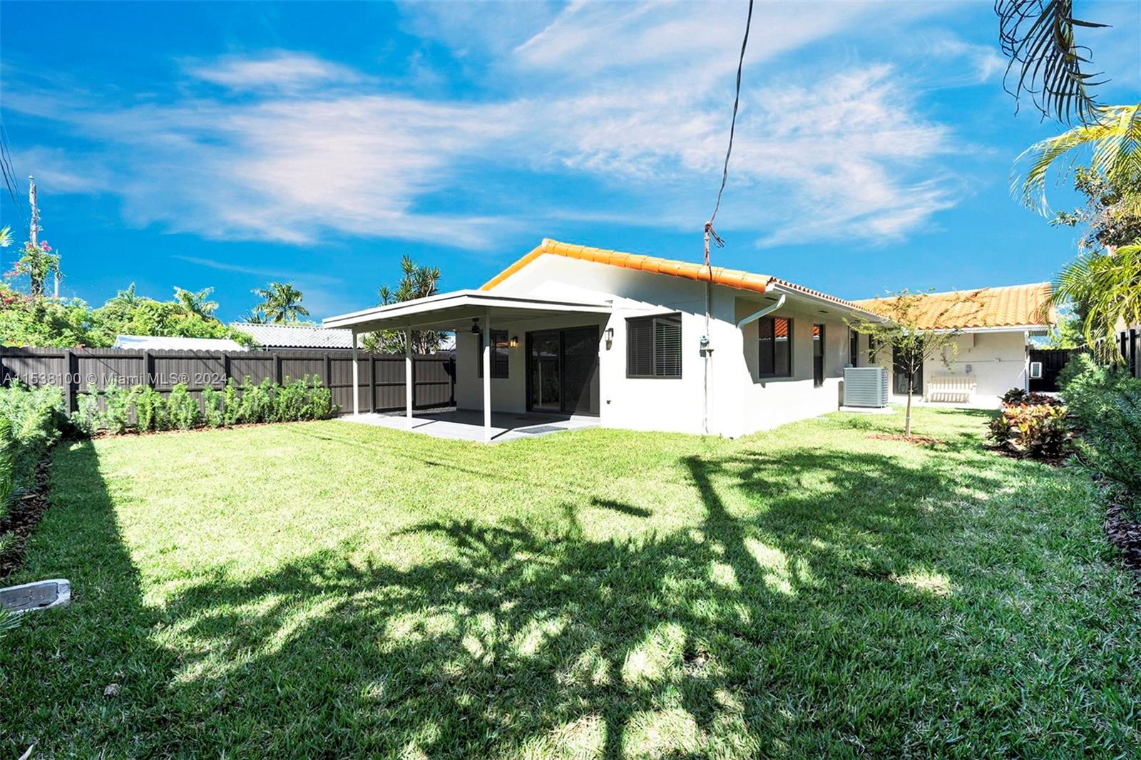 CORAL WAY HEIGHTS - Residential Lease