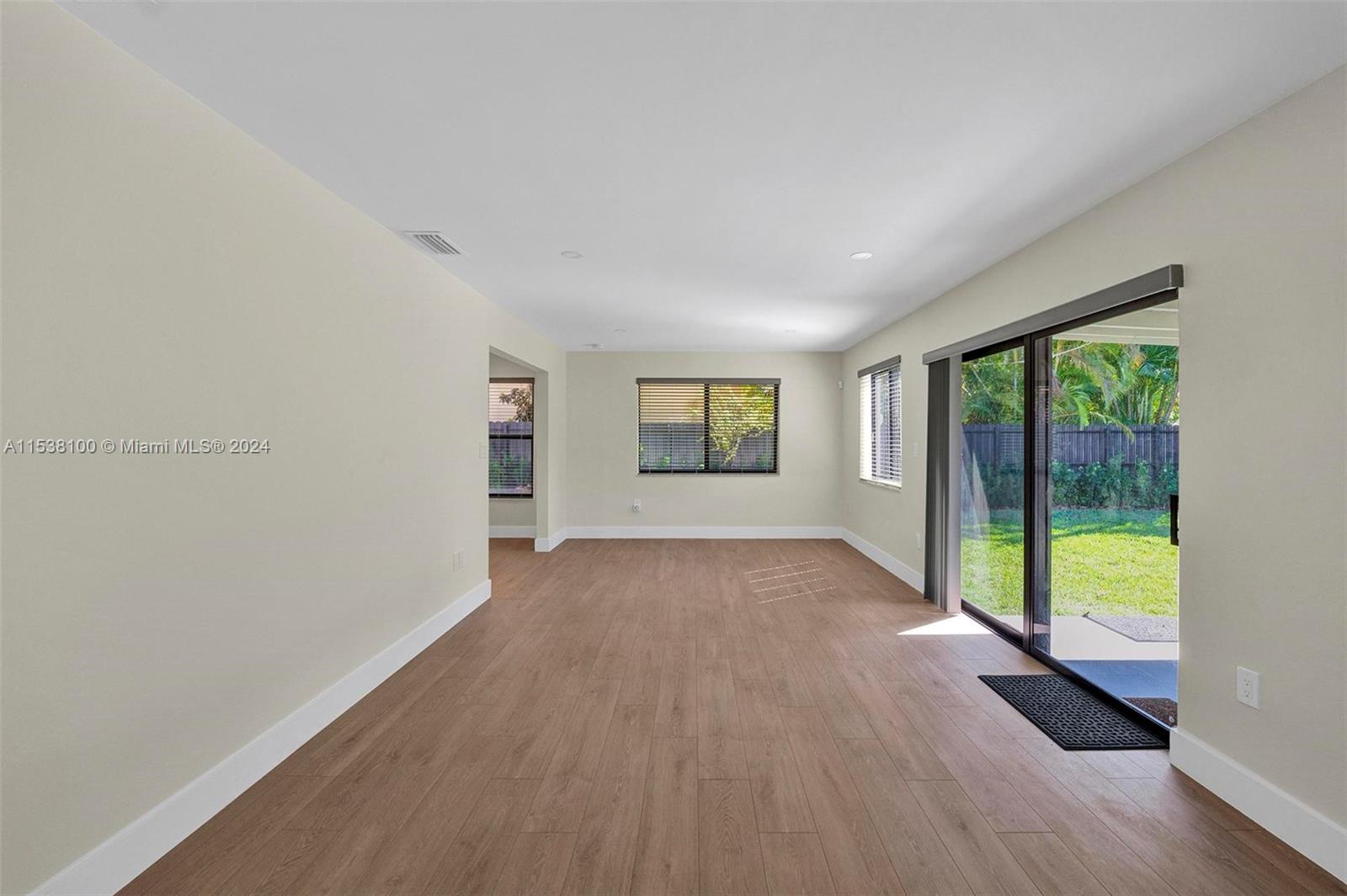 CORAL WAY HEIGHTS - Residential Lease