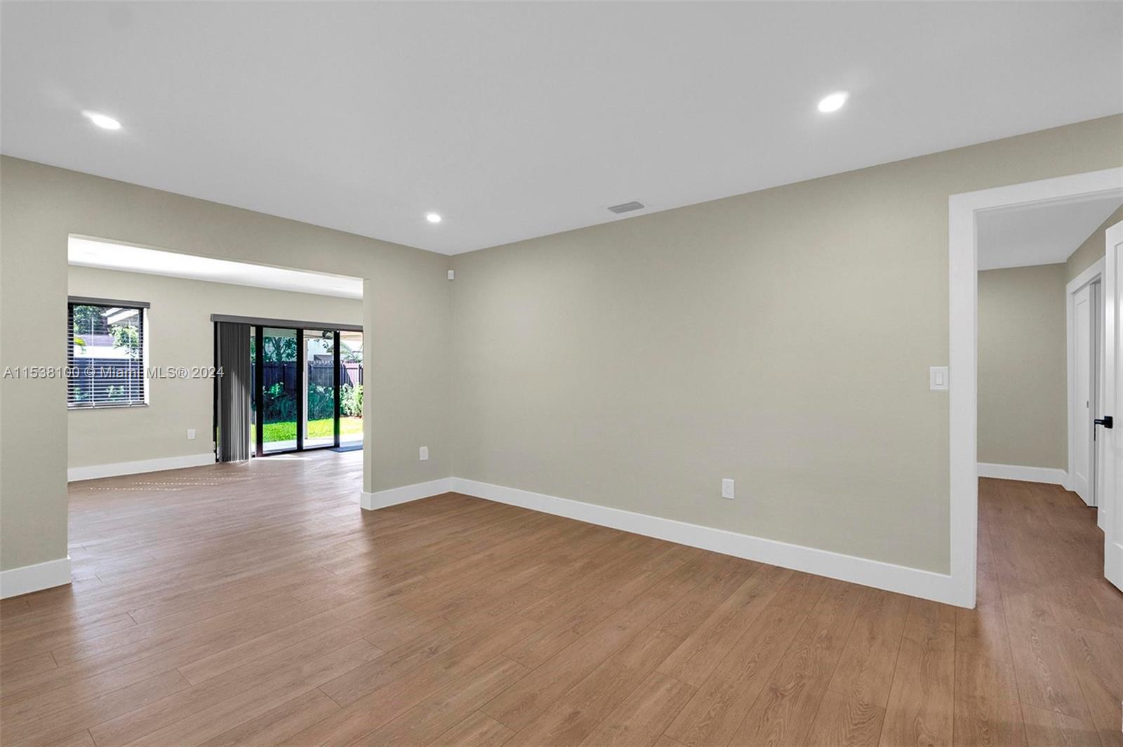 CORAL WAY HEIGHTS - Residential Lease