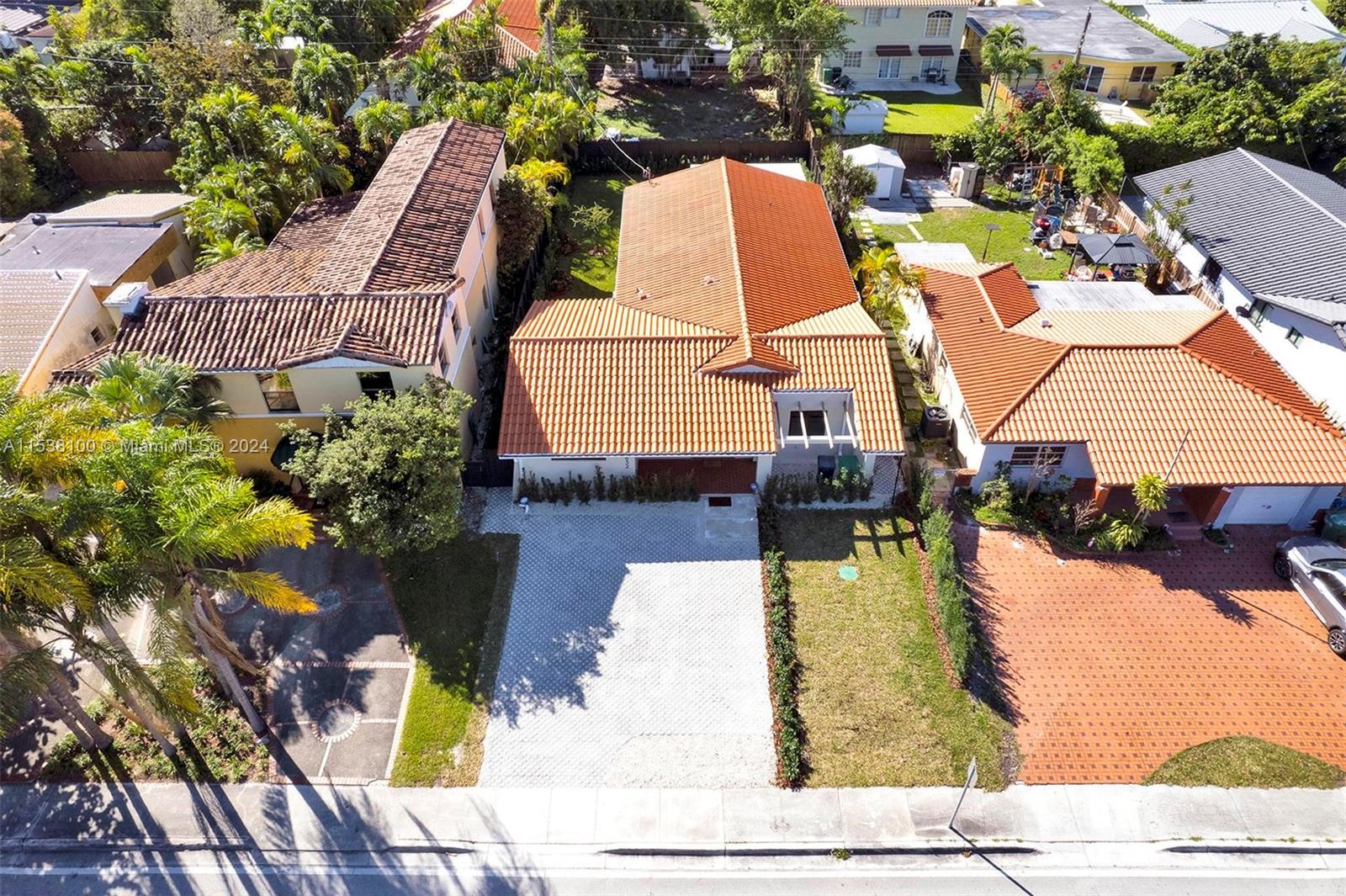 CORAL WAY HEIGHTS - Residential Lease