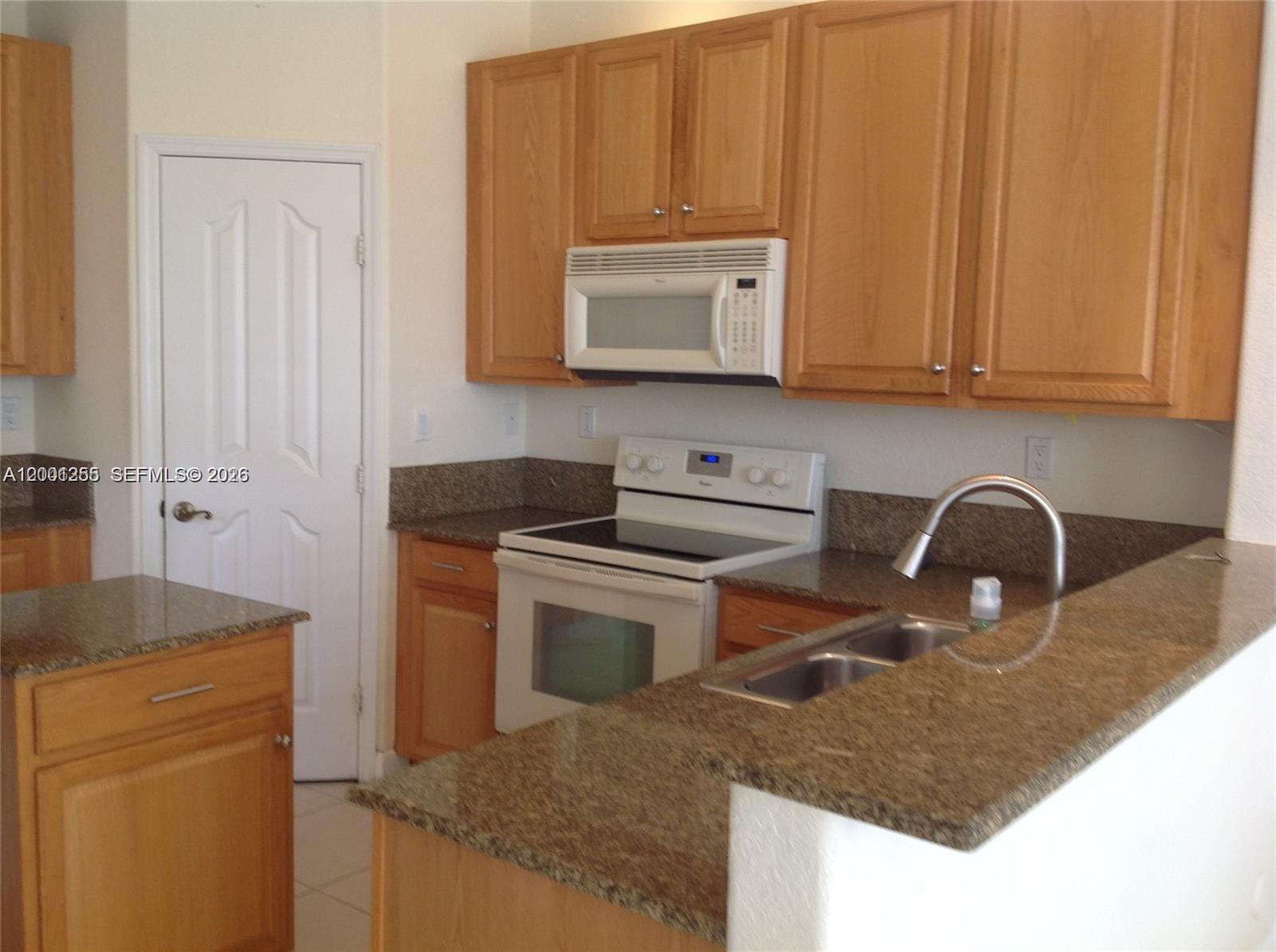 DORAL ISLES NORTH SEC TWO - Residential Lease