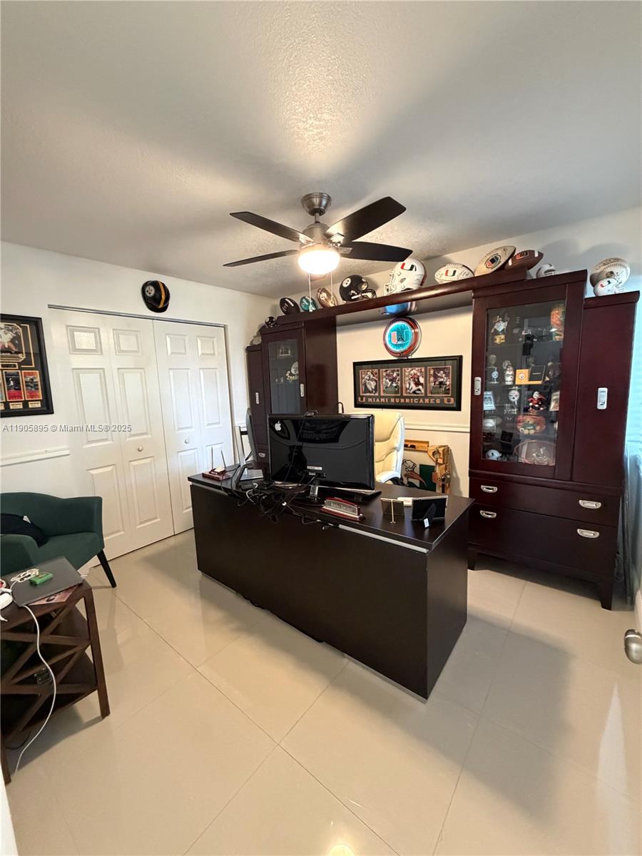 MARBELLA PARK - Residential