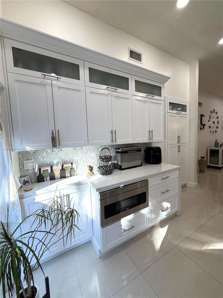 MARBELLA PARK - Residential