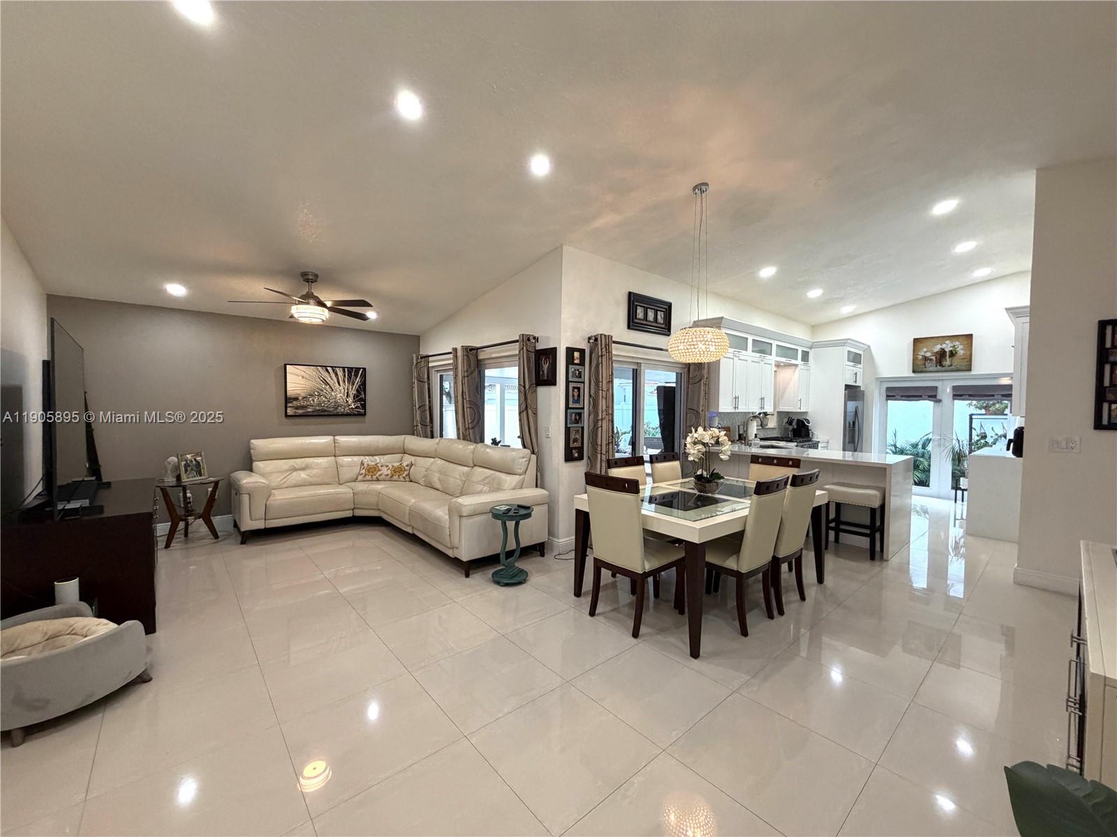 MARBELLA PARK - Residential