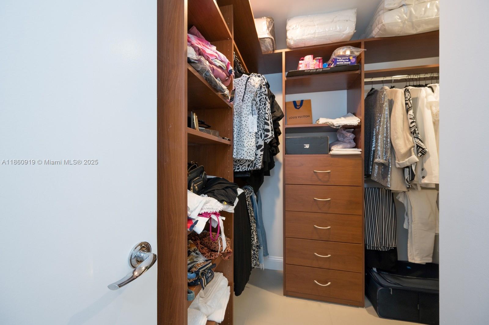 ARTECH RESIDENCES - Residential Lease