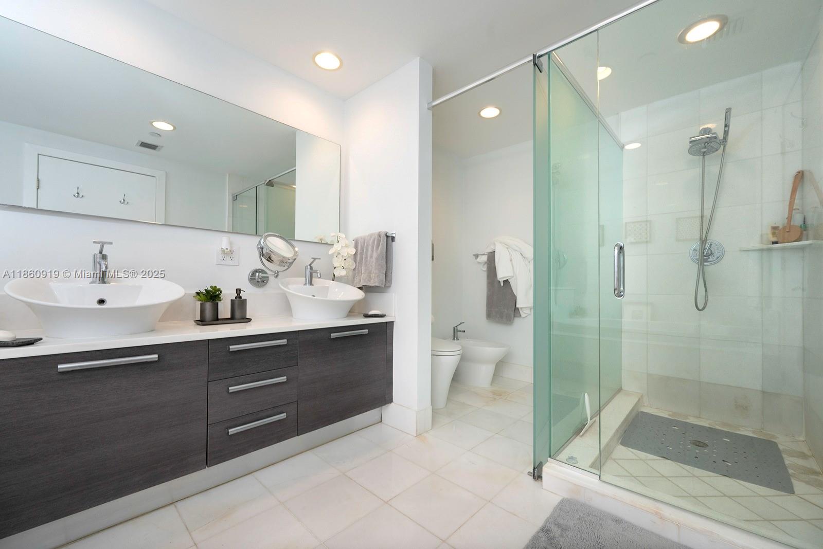 ARTECH RESIDENCES - Residential Lease