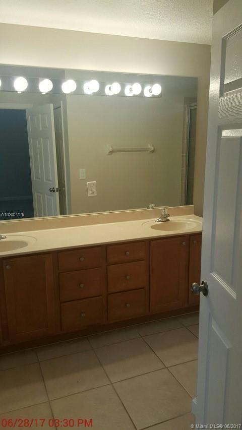 GABLES AT NORTHLAKE 1 - Residential Lease