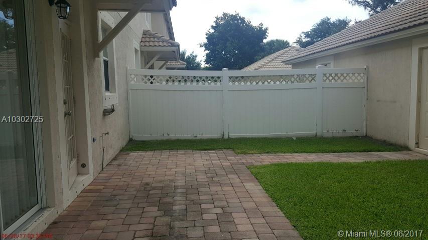 GABLES AT NORTHLAKE 1 - Residential Lease