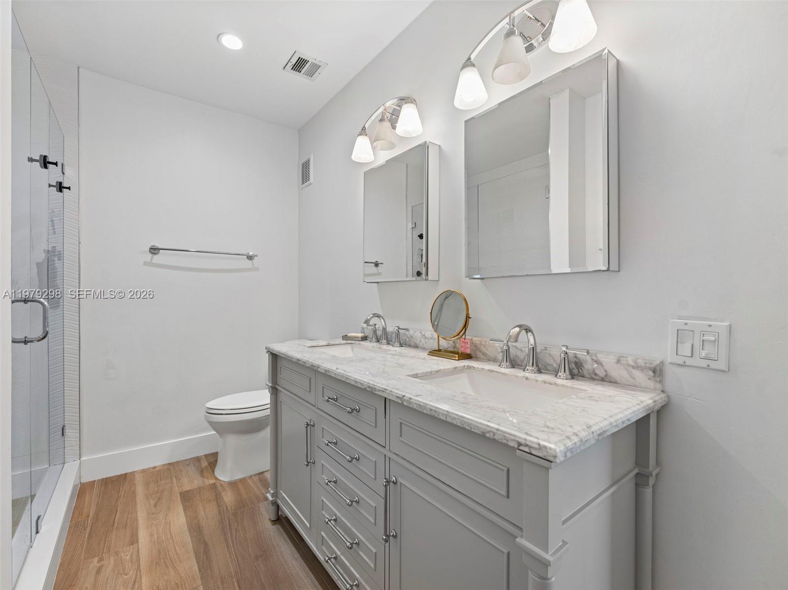 SABAL CHASE SEC 6 - Residential Lease