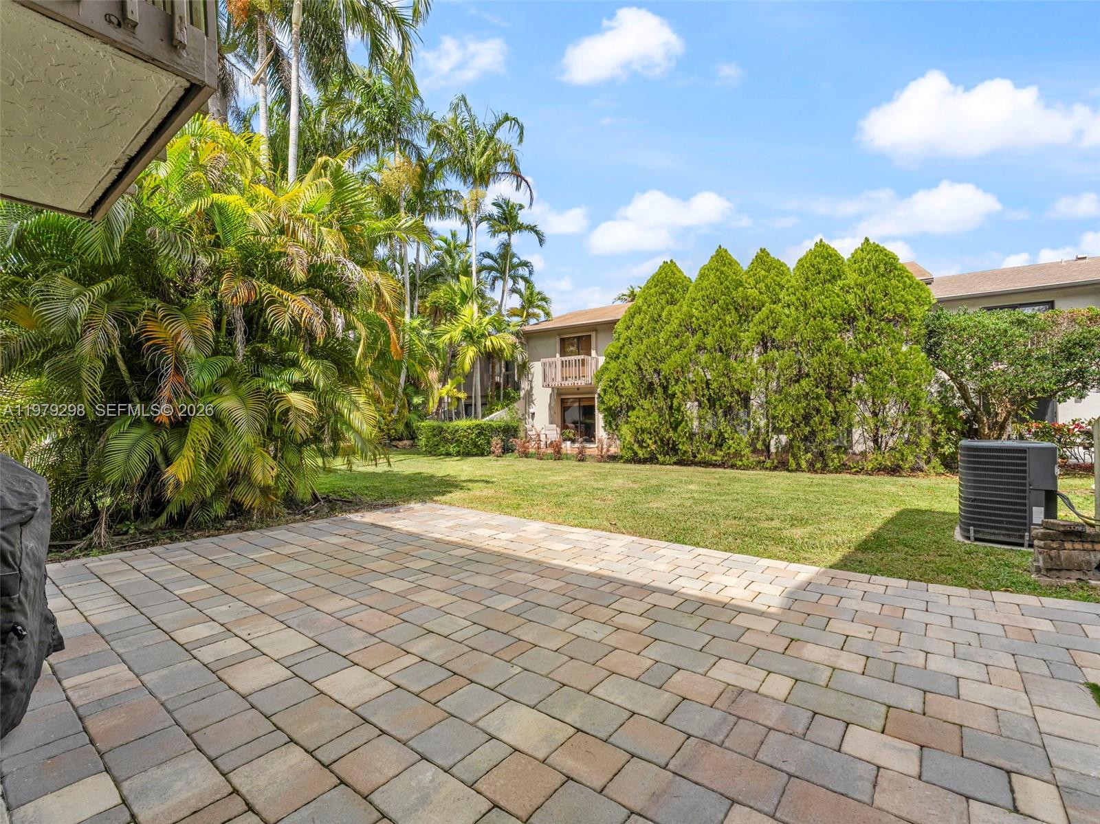 SABAL CHASE SEC 6 - Residential Lease