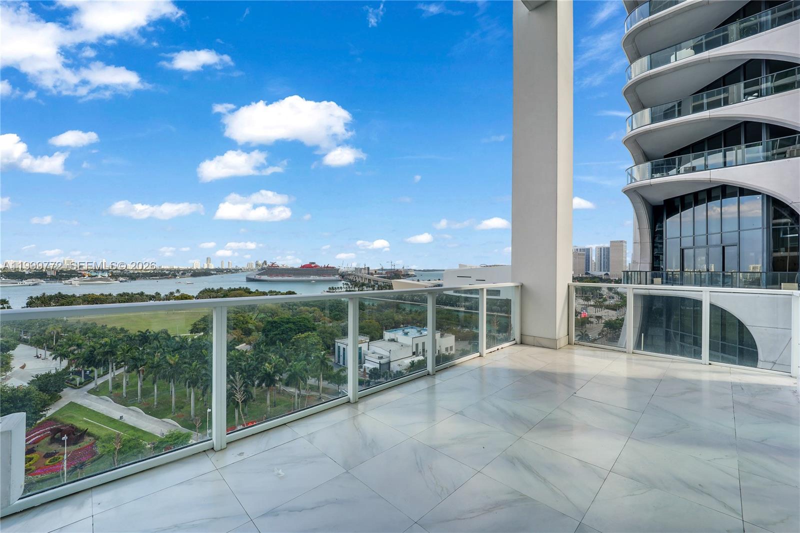 TEN MUSEUM PK RESIDENTIAL - Residential