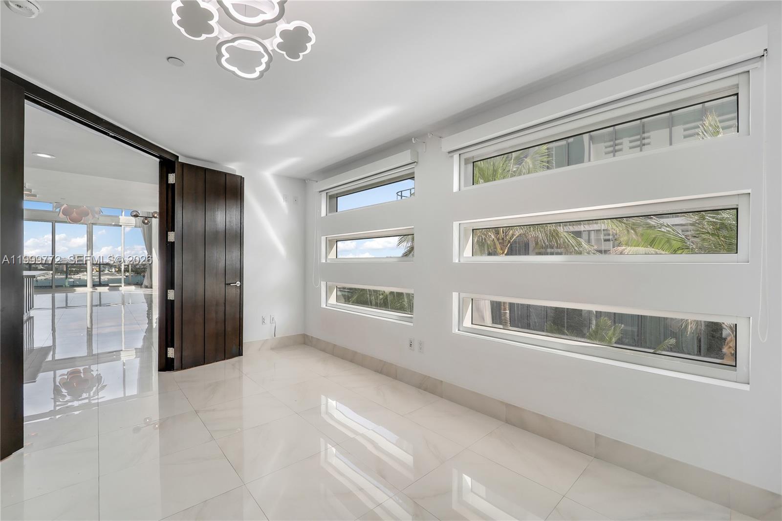 TEN MUSEUM PK RESIDENTIAL - Residential