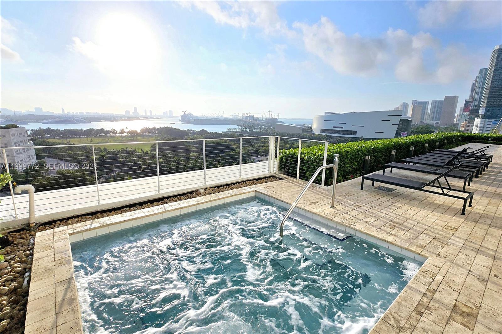 TEN MUSEUM PK RESIDENTIAL - Residential