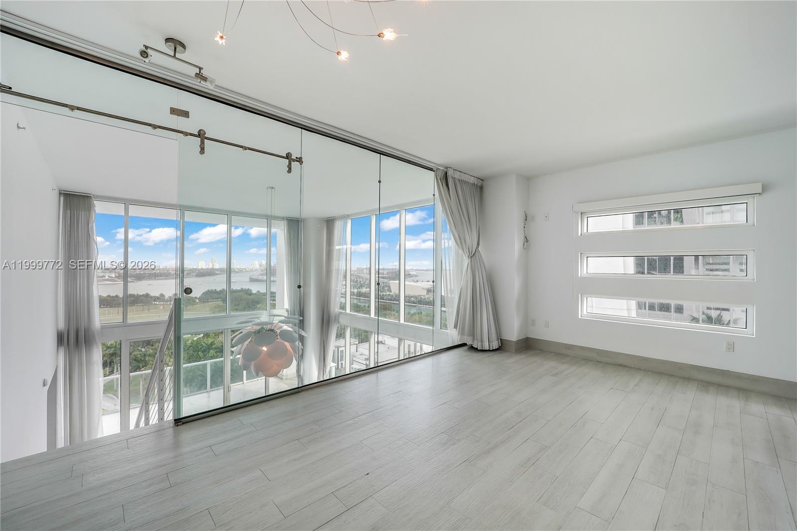 TEN MUSEUM PK RESIDENTIAL - Residential