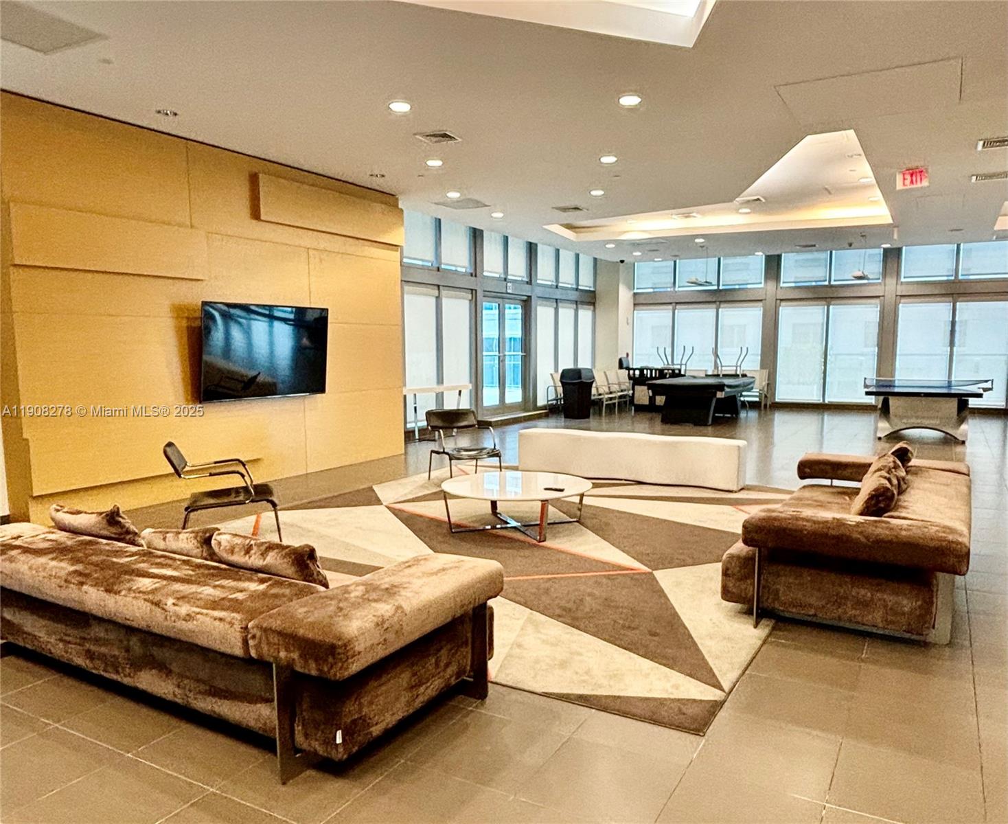 AXIS ON BRICKELL COND - Residential Lease