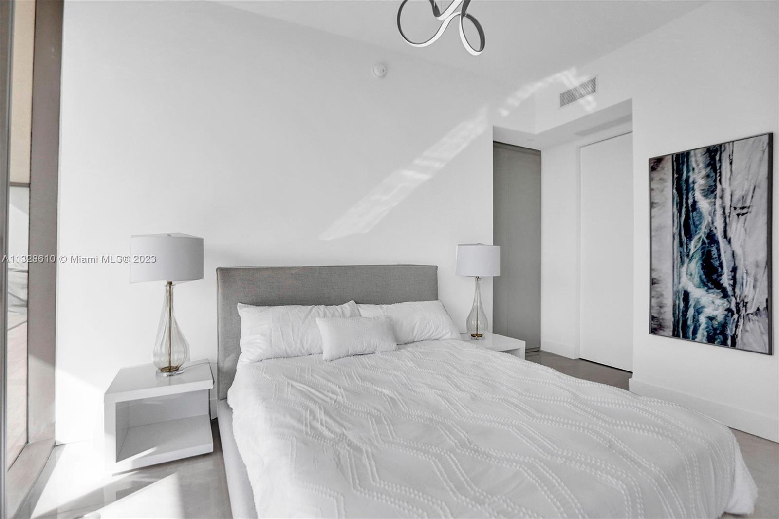 18975 COLLINS CONDO - Residential