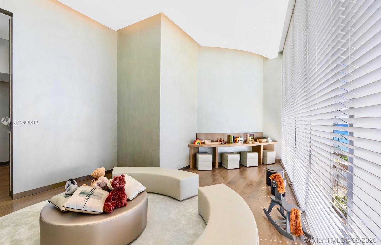 18975 COLLINS CONDO - Residential