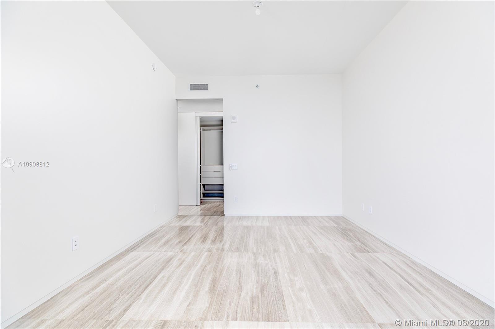 18975 COLLINS CONDO - Residential