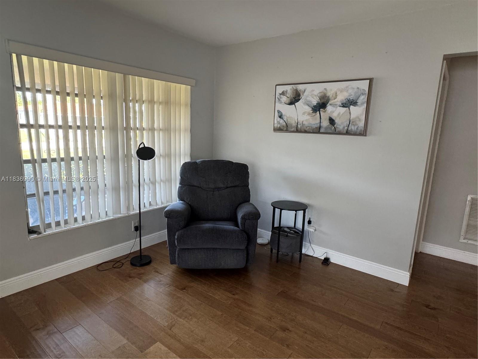 NORTH ANDREWS GARDENS 2ND - Residential