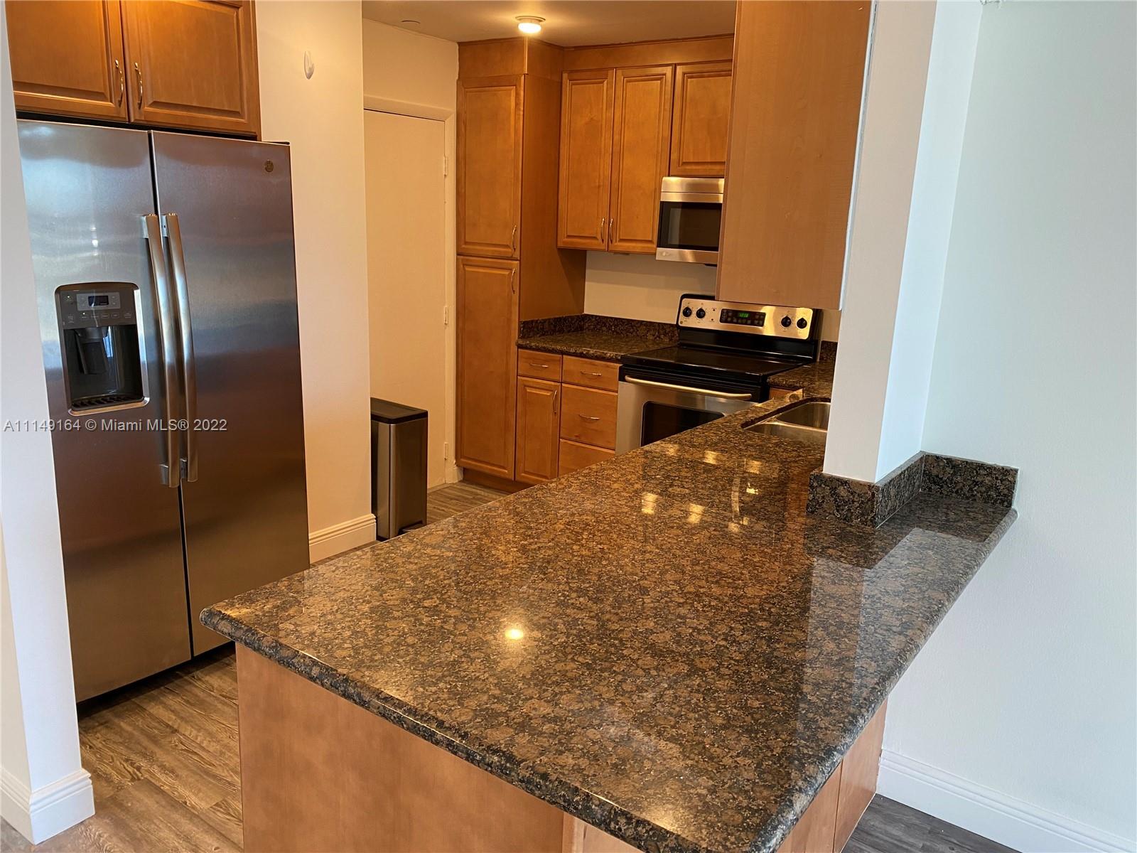 Venetian Condo - Residential Lease