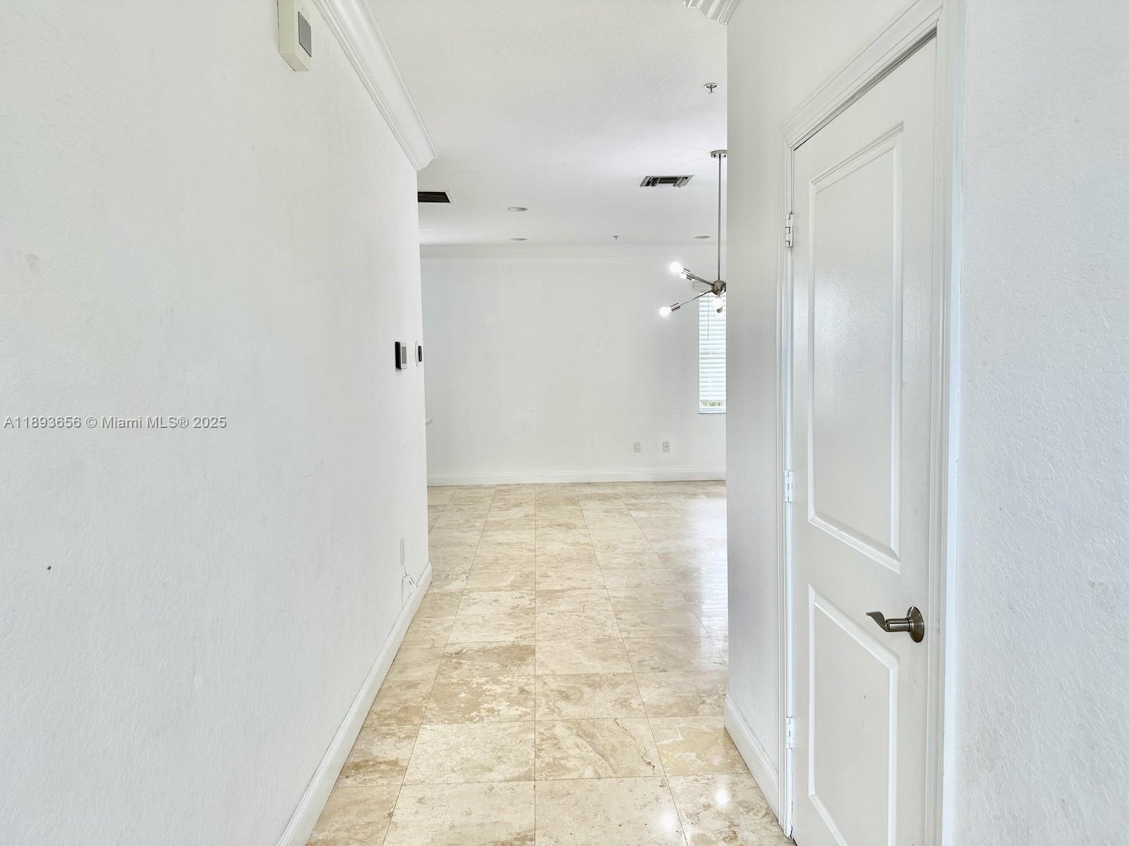 EVERGLADE LAND SALES CO - Residential Lease