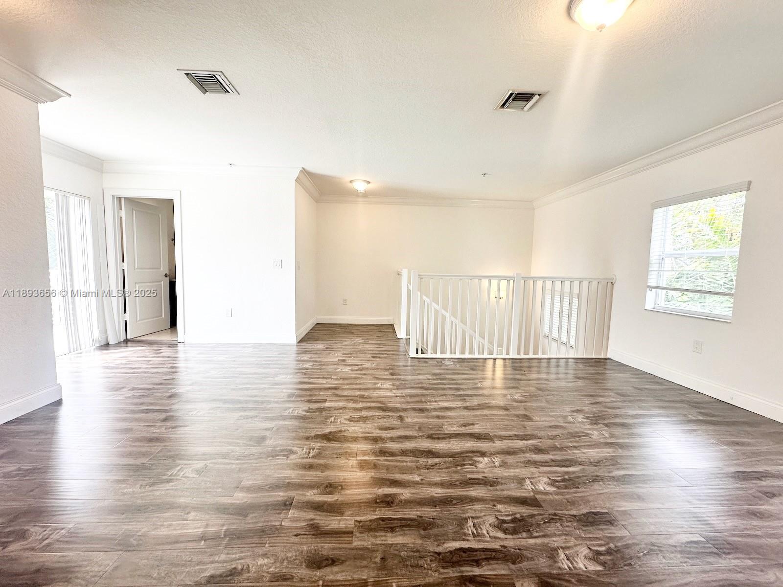 EVERGLADE LAND SALES CO - Residential Lease