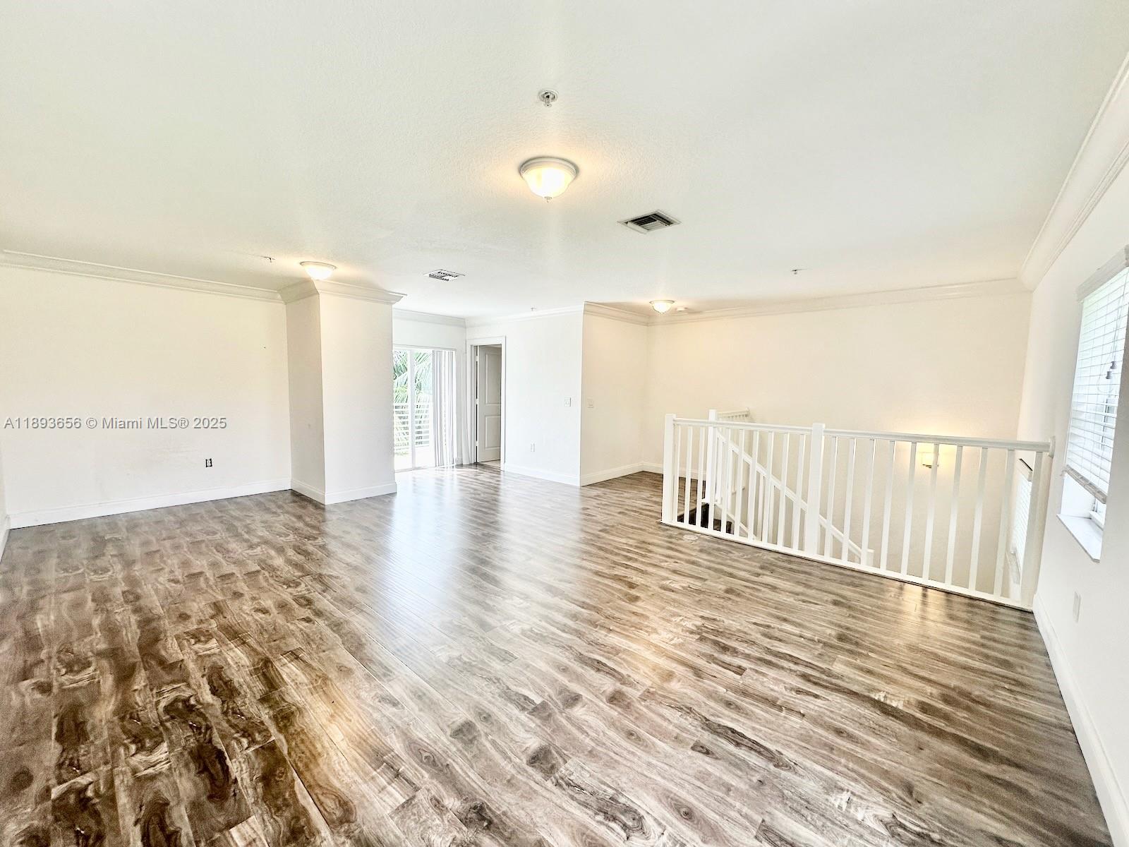 EVERGLADE LAND SALES CO - Residential Lease