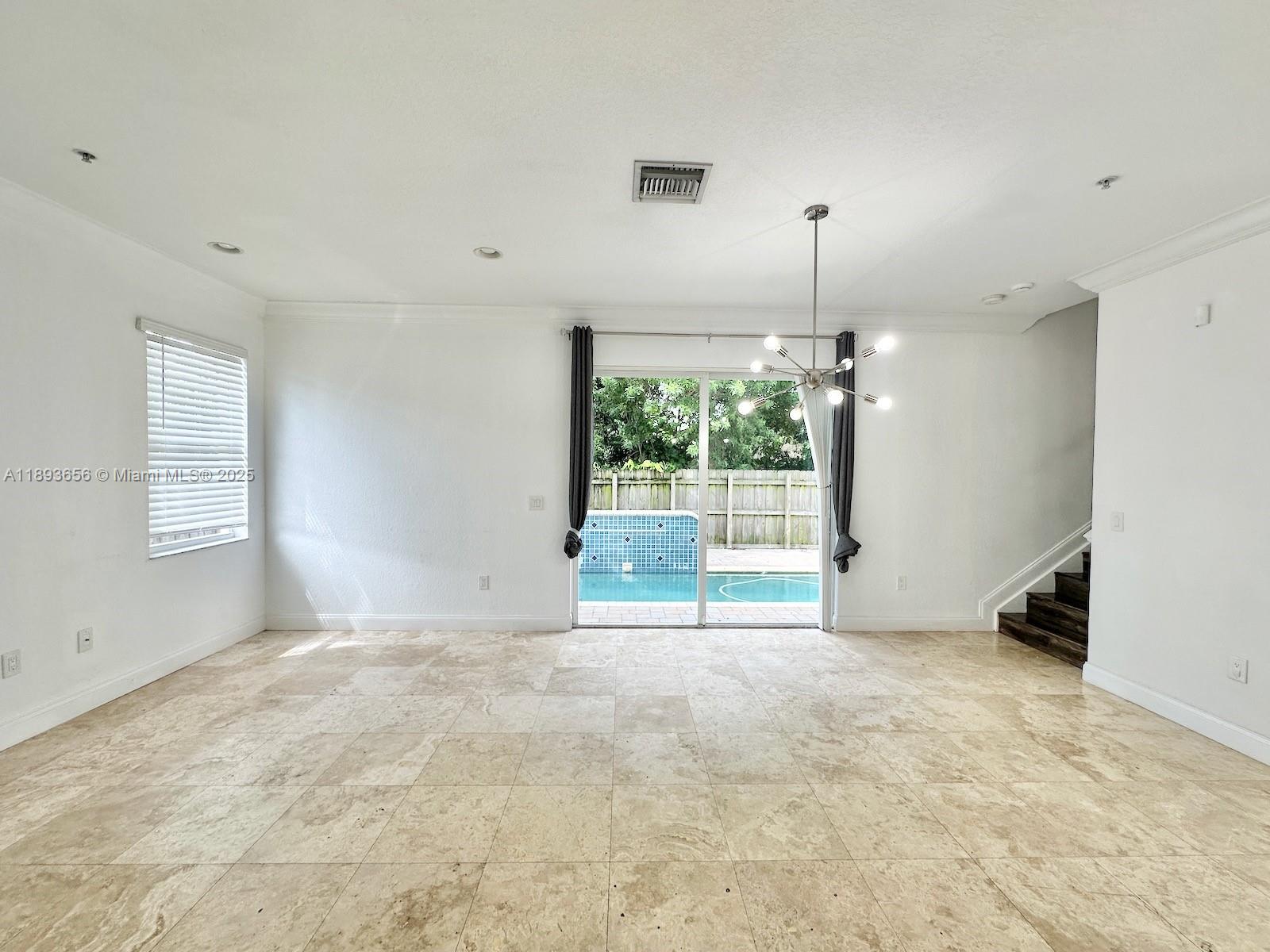 EVERGLADE LAND SALES CO - Residential Lease
