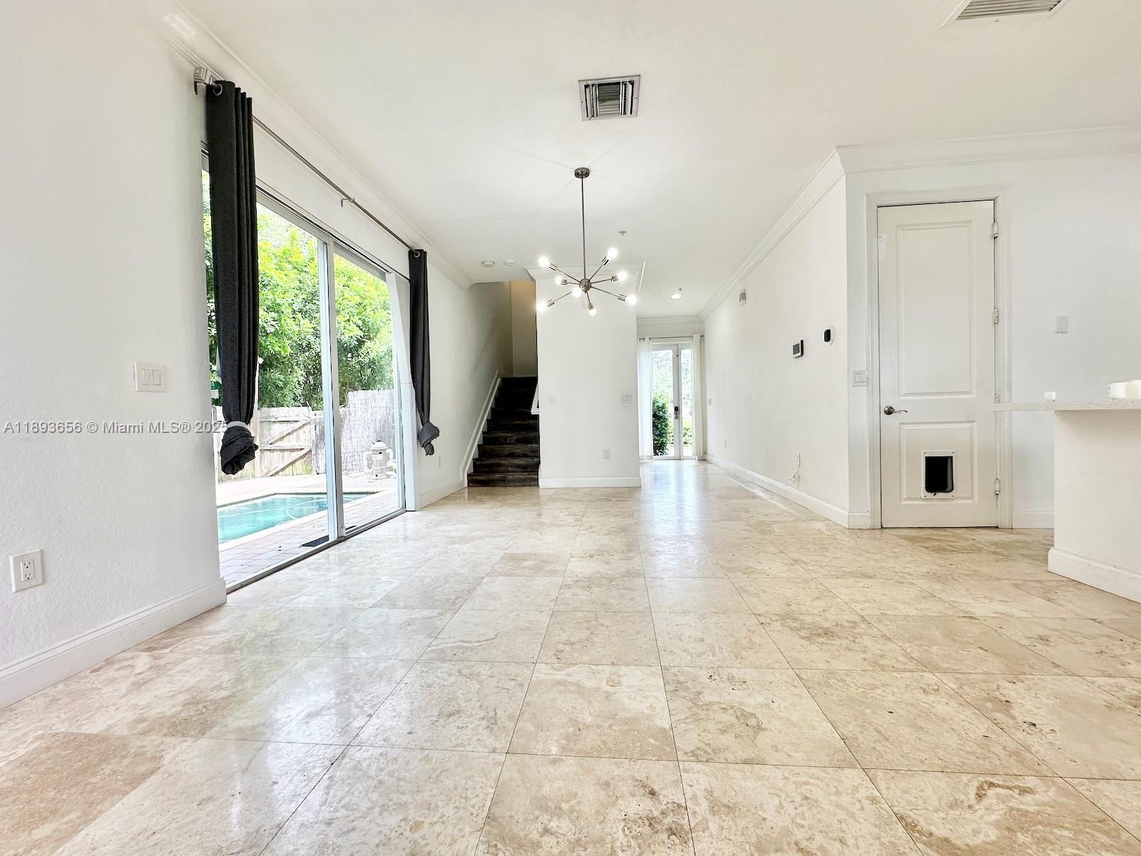 EVERGLADE LAND SALES CO - Residential Lease