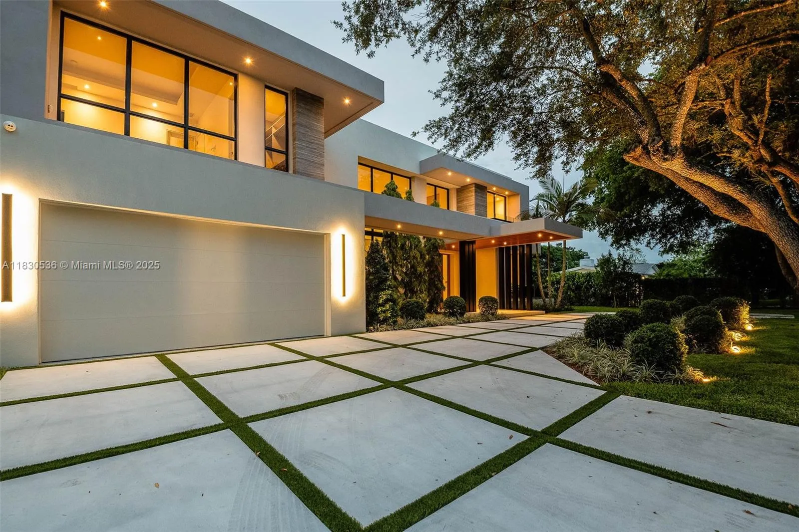 Pinecrest, Florida 33156, United States, 6 Bedrooms Bedrooms, ,7 BathroomsBathrooms,Residential,Active,160310